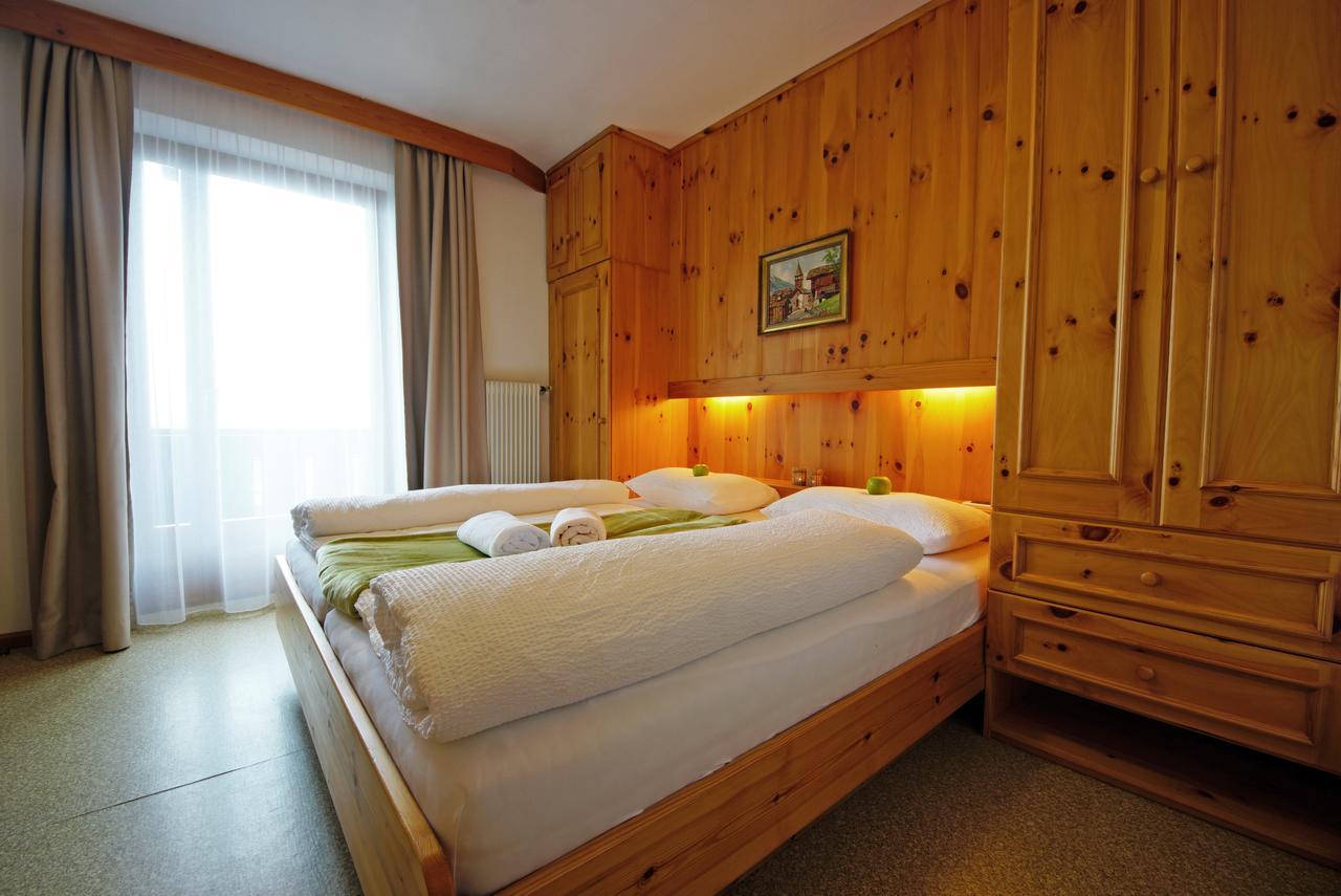 Aparthotel Piz Da Cir Colfosco Esterno foto