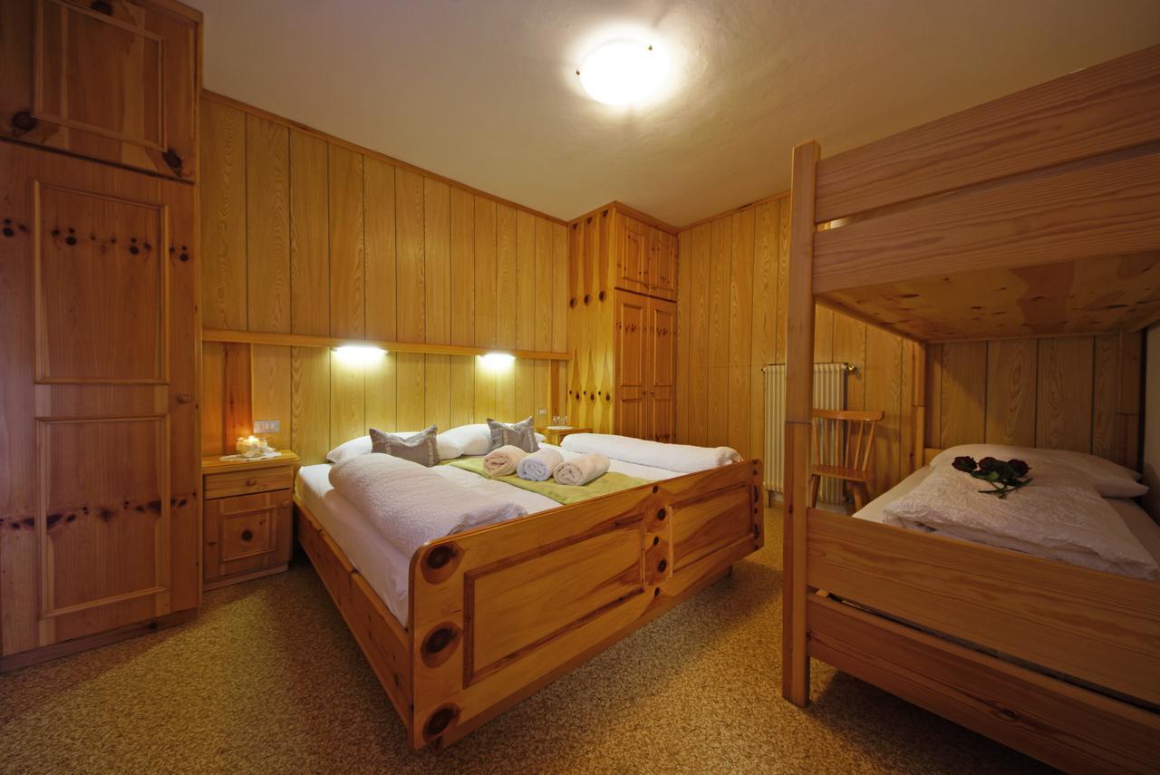 Aparthotel Piz Da Cir Colfosco Esterno foto