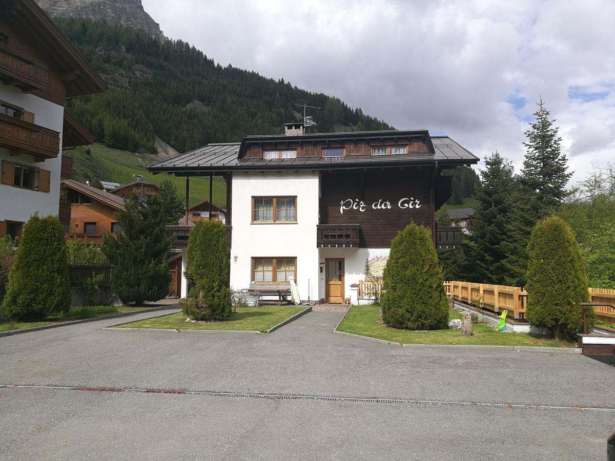 Aparthotel Piz Da Cir Colfosco Esterno foto